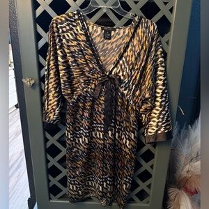 BCBGMaxAzria Black, Gold & Cream Geometric V-Neck Dress